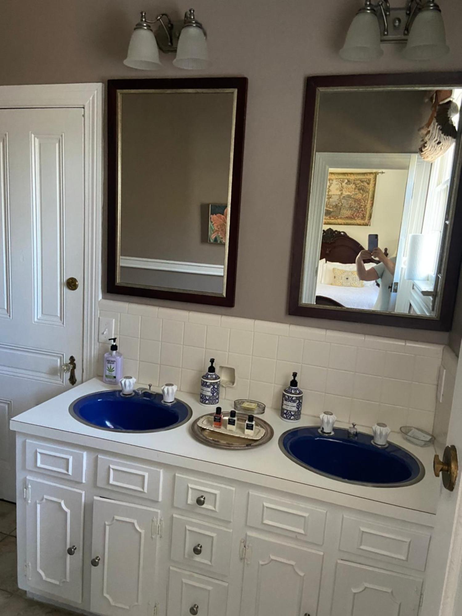 Springwood Inn Anniston Bagian luar foto