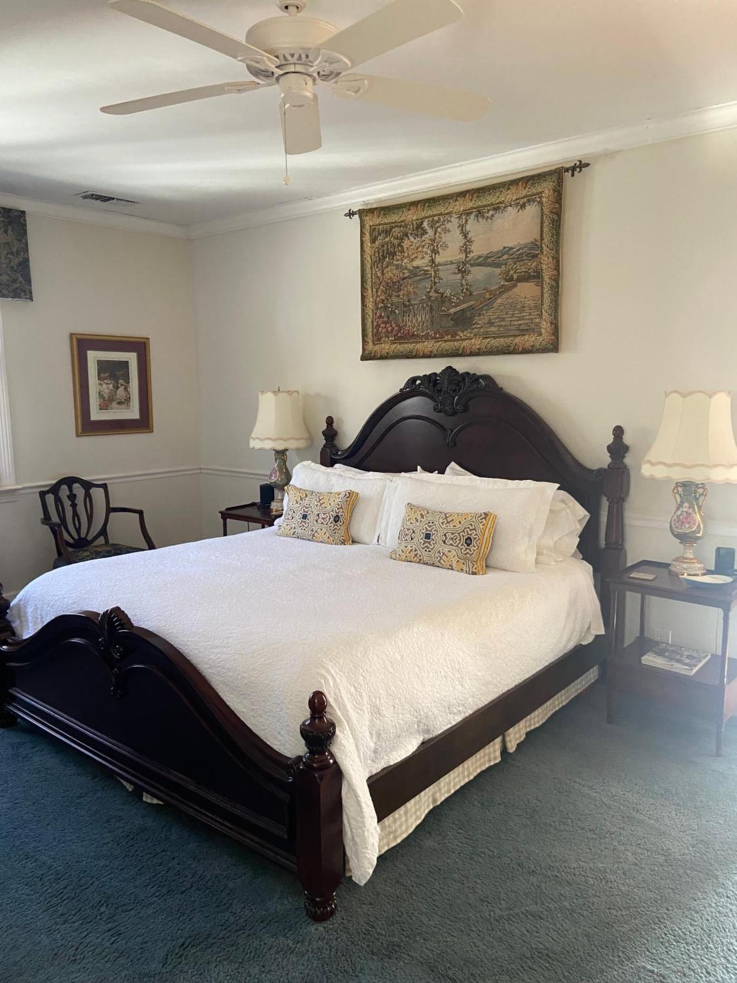 Springwood Inn Anniston Bagian luar foto