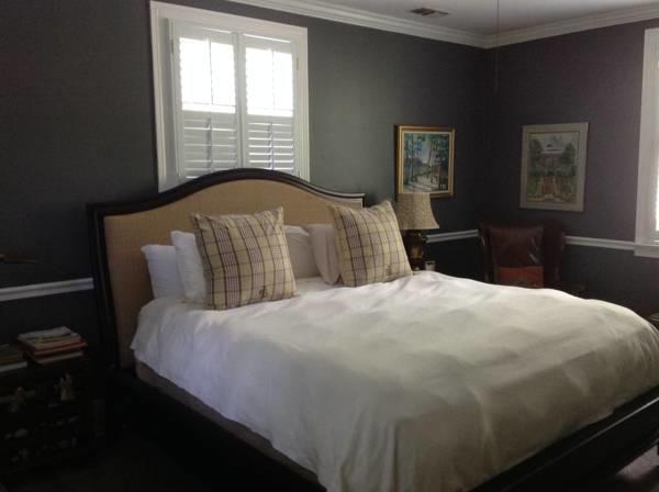Springwood Inn Anniston Bagian luar foto